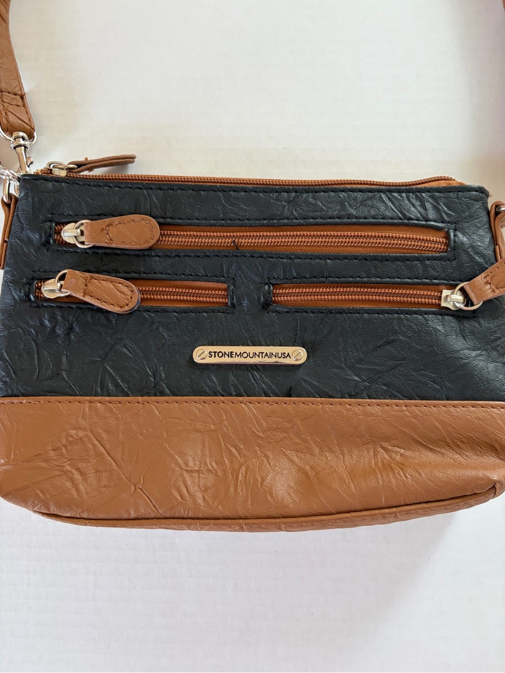 Stone Mountain Accessories Black and Brown Two-Tone Crossbody Purse